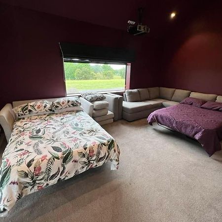 The Clubhouse Villa Hamilton Luaran gambar