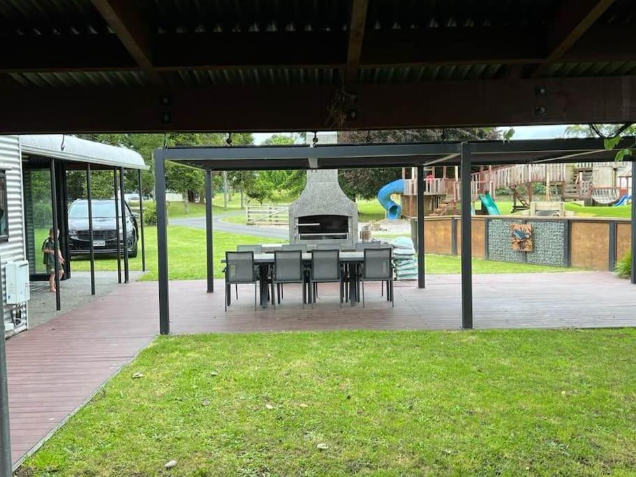 The Clubhouse Villa Hamilton Luaran gambar