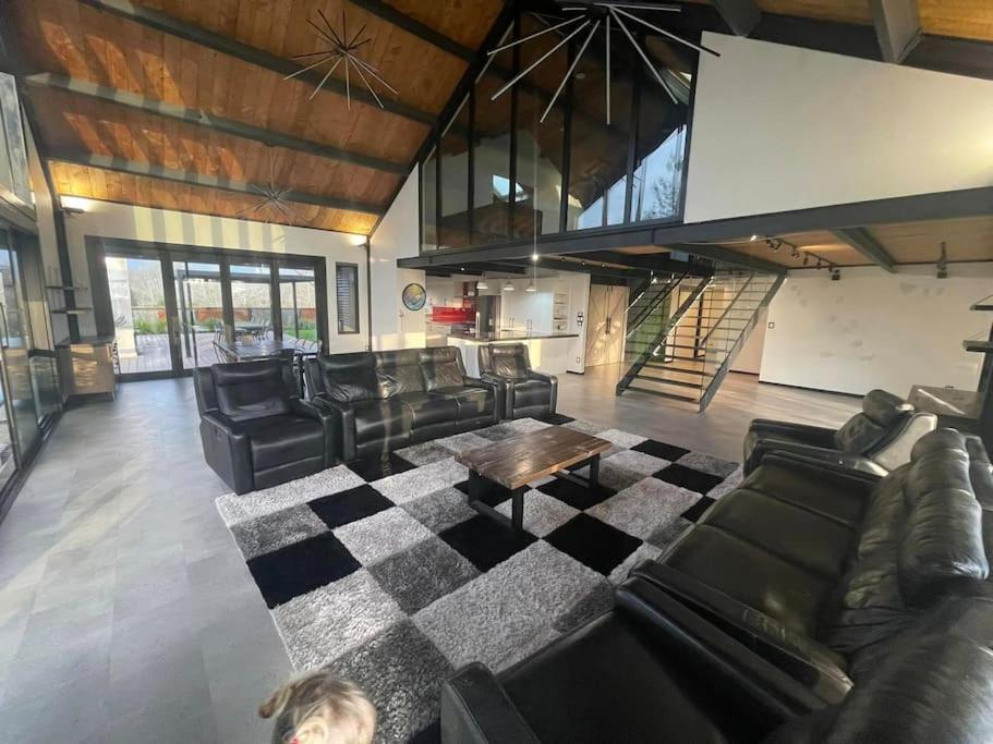 The Clubhouse Villa Hamilton Luaran gambar